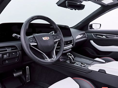 Used 2026 Cadillac CT5 V Blackwing w/ Super Cruise 1 Package RWD image 2