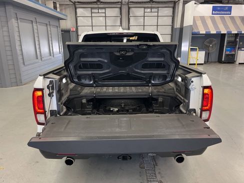 Used 2023 Honda Ridgeline RTL-E image 11