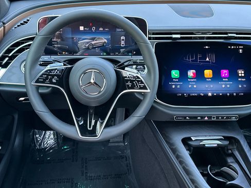 New 2026 Mercedes-Benz E 450 4MATIC Sedan image 14