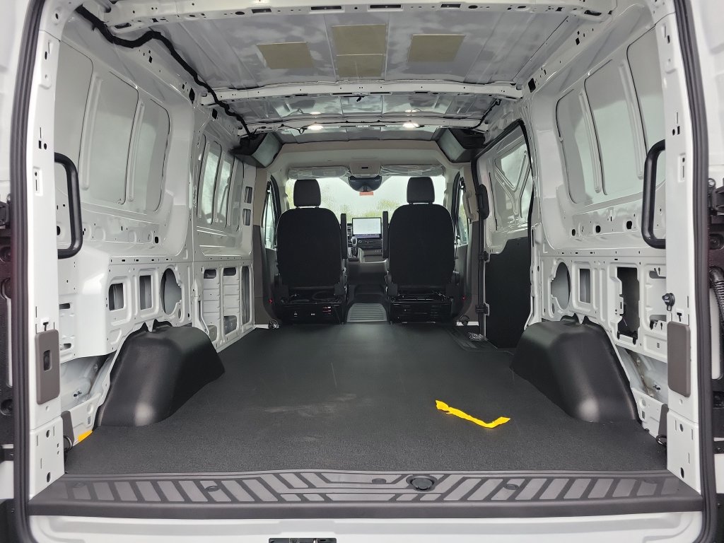 New 2027 Ford Transit 250 Low Roof RWD image 13