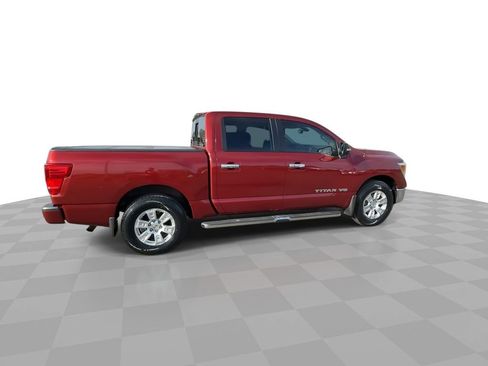 Used 2019 Nissan Titan SV w/ SV Convenience Package image 8