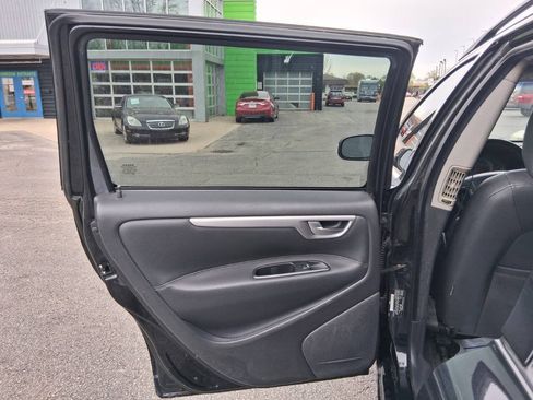 Used 2007 Volvo V70 2.4 FWD image 17