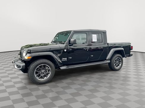 Used 2022 Jeep Gladiator Overland w/ Cold Weather Group AWD/4WD image 1