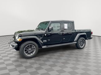 Used 2022 Jeep Gladiator Overland w/ Cold Weather Group AWD/4WD video 1