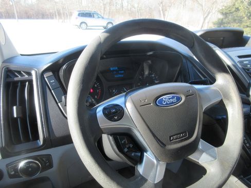 Used 2019 Ford Transit 350 138 image 38