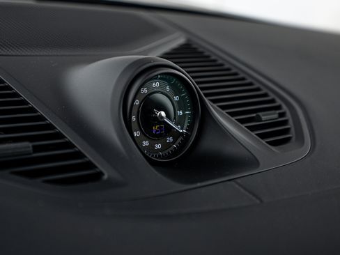 New 2026 Porsche Cayenne Turbo image 16