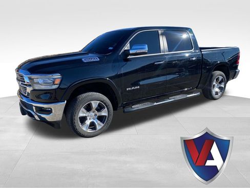 Used 2022 RAM 1500 Laramie AWD/4WD image 1