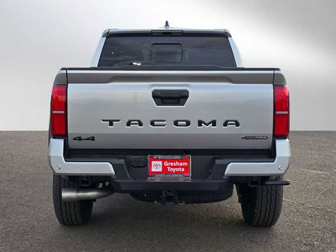 New 2025 Toyota Tacoma TRD Off-Road AWD/4WD image 5