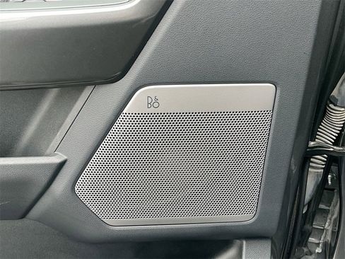 Used 2023 Ford F150 Lariat image 19