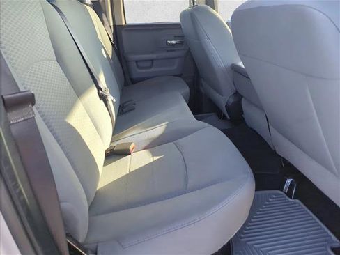 Used 2016 RAM 1500 Classic SLT RWD image 22