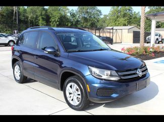 Used 2016 Volkswagen Tiguan S image 1
