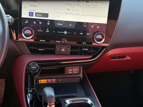Used 2024 Lexus NX 350h AWD image 19
