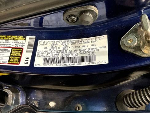 Used 2015 Toyota Tacoma 4x4 Double Cab w/ TRD Off-Road Package image 29