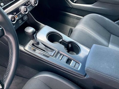 Used 2022 Honda Civic Sport image 17
