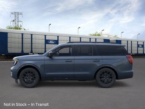 New 2026 Ford Expedition Platinum AWD/4WD image 3