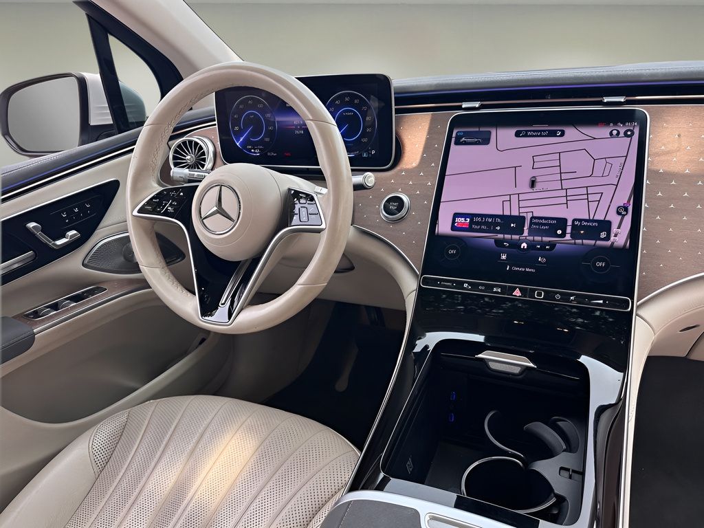 Used 2023 Mercedes-Benz EQS 450+ SUV image 7