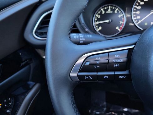 Used 2025 MAZDA CX-30 AWD 2.5 S w/ Premium Package image 16