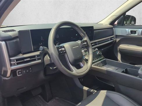 Used 2025 Hyundai Santa Fe XRT AWD/4WD image 10