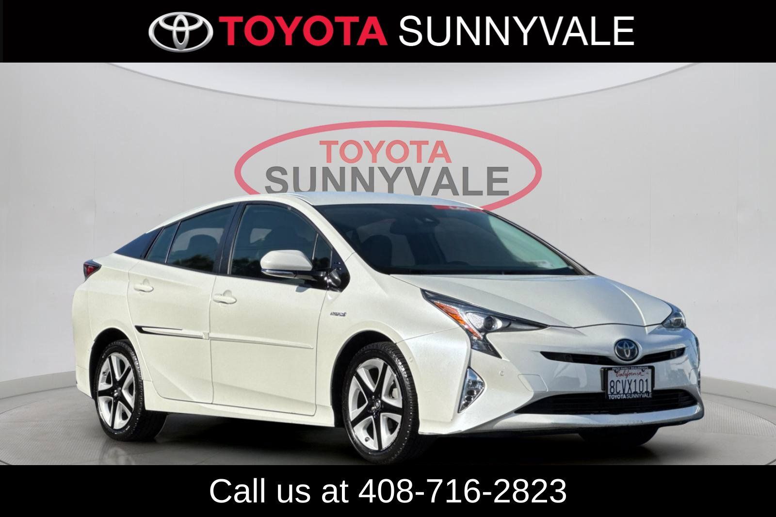 Used 2018 Toyota Prius Four Touring w/ Premium Convenience Package FWD image 11