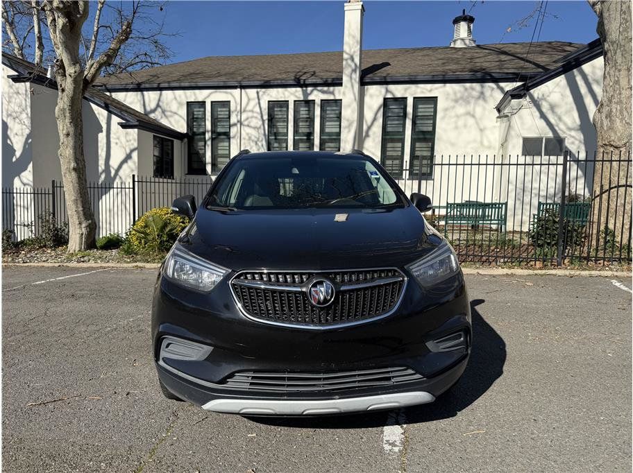 Used 2019 Buick Encore Preferred w/ Safety Package AWD/4WD image 2