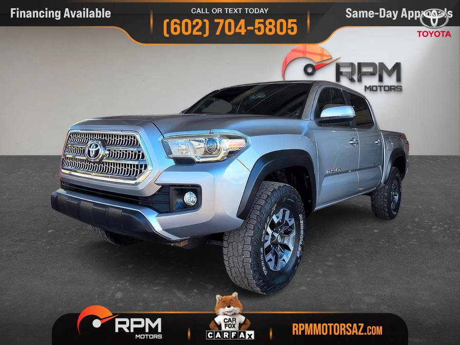 Used 2017 Toyota Tacoma TRD Off-Road AWD/4WD image 22