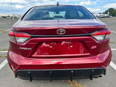 Used 2025 Toyota Corolla SE w/ Convenience Package FWD image 8