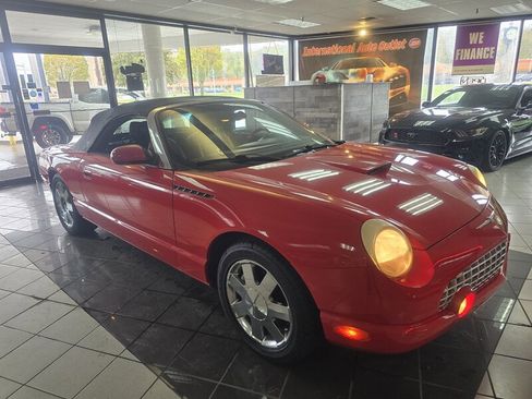 Used 2002 Ford Thunderbird image 24