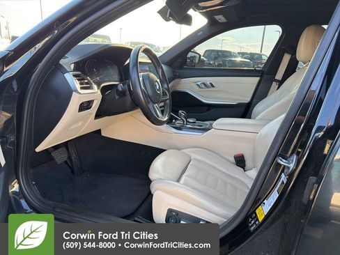Used 2020 BMW 330i xDrive 330i xDrive w/ Convenience Package image 10