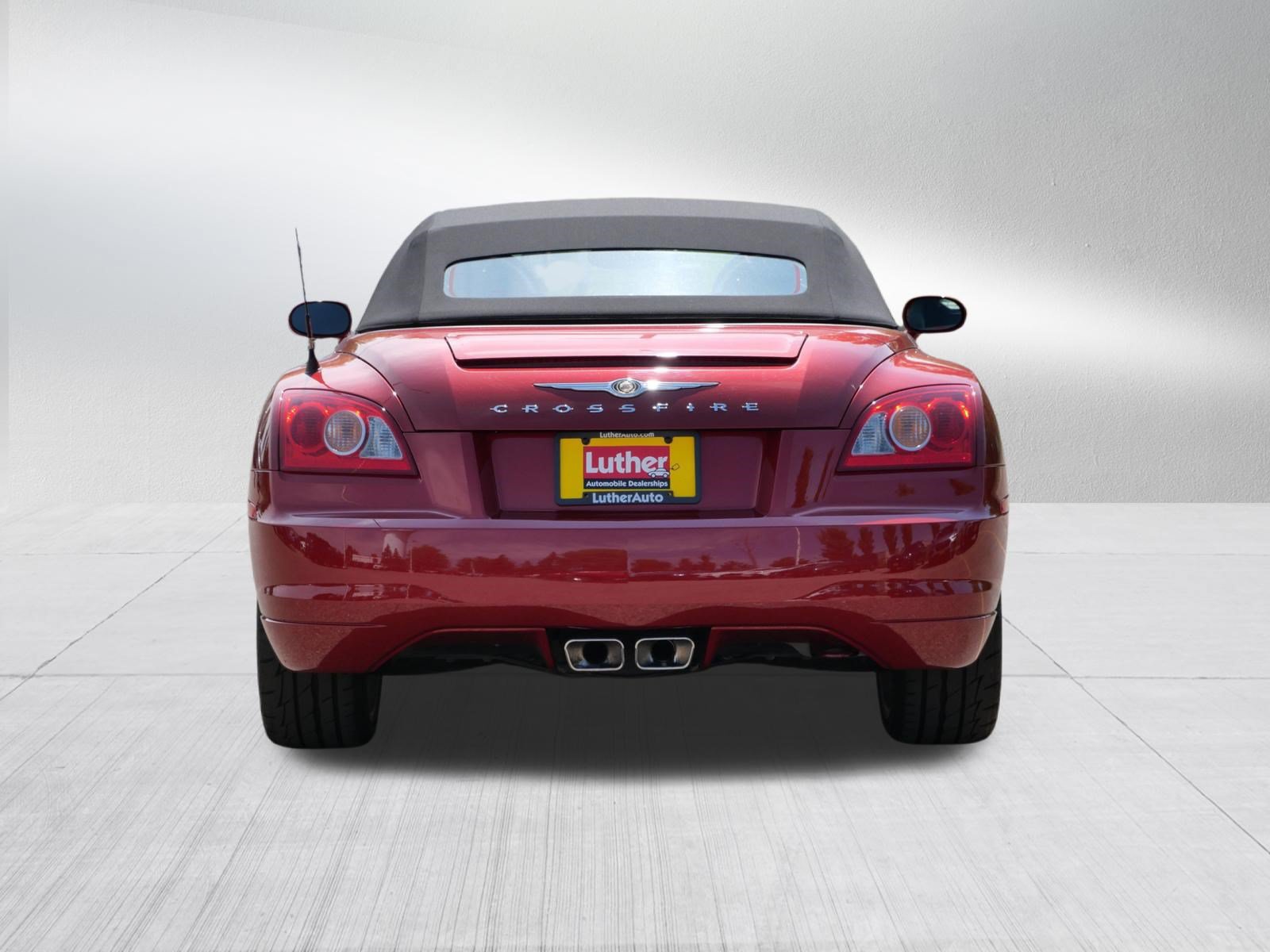 Used 2005 Chrysler Crossfire Limited RWD image 6