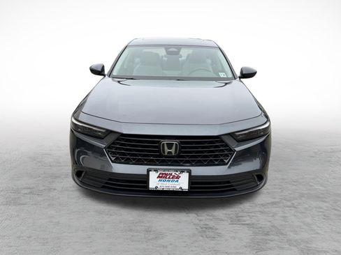 Used 2023 Honda Accord EX image 2