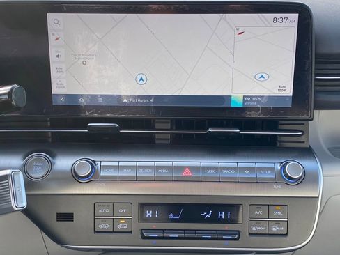 Used 2024 Hyundai Kona SEL w/ Convenience Package AWD/4WD image 23