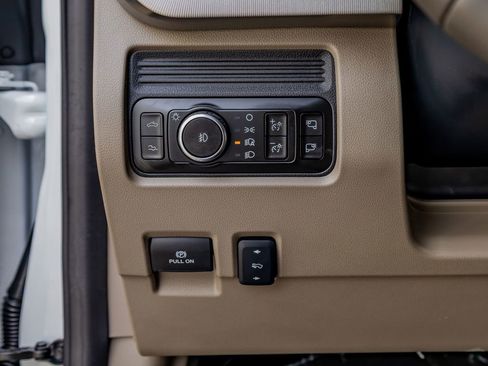 Used 2026 Ford F450 Platinum w/ Platinum Plus Package image 22