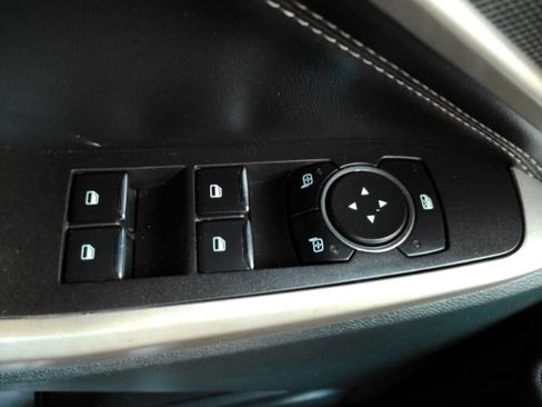 Used 2023 Ford Explorer XLT w/ Equipment Group 202A RWD image 34