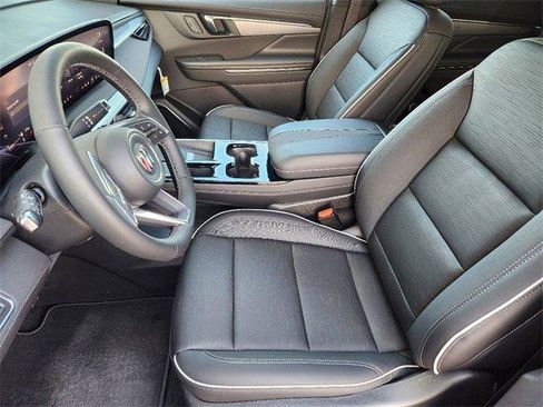 New 2025 Buick Enclave Sport Touring image 9