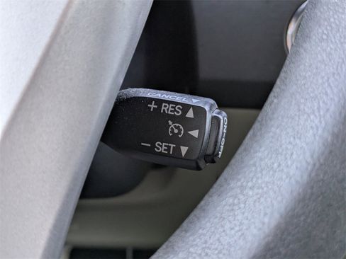 Used 2010 Toyota Prius Two image 35