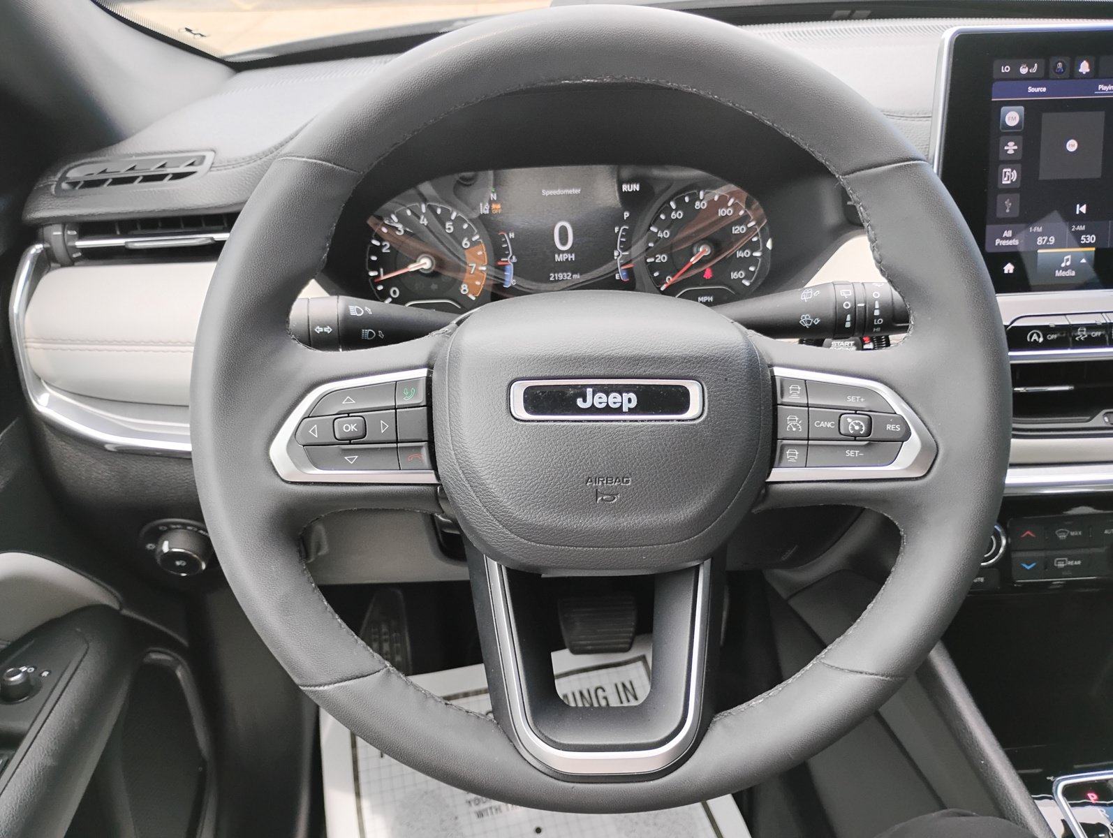 Used 2023 Jeep Compass Limited AWD/4WD image 20