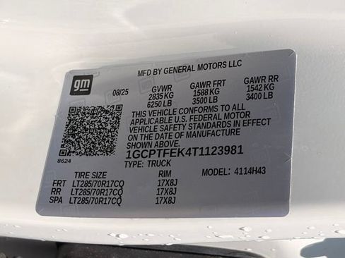 Used 2026 Chevrolet Colorado ZR2 AWD/4WD image 35