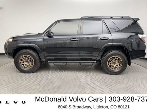 Used 2023 Toyota 4Runner TRD Off-Road Premium w/ Moonroof Package AWD/4WD image 5