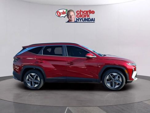 New 2026 Hyundai Tucson SEL FWD image 6