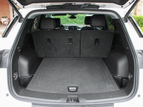 Used 2022 Chevrolet Blazer LT image 8