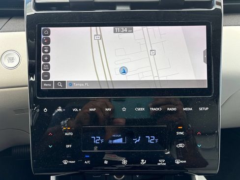 Used 2024 Hyundai Tucson Limited FWD image 23