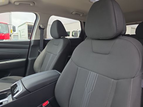 Used 2026 Hyundai Tucson SEL FWD image 22