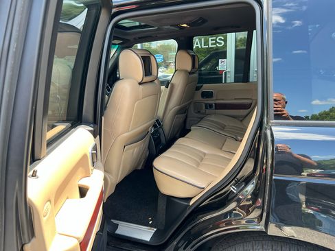 Used 2011 Land Rover Range Rover Supercharged image 14