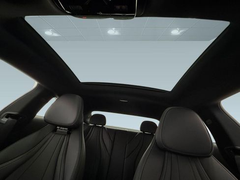 New 2026 Mercedes-Benz CLE 450 4MATIC Coupe image 12