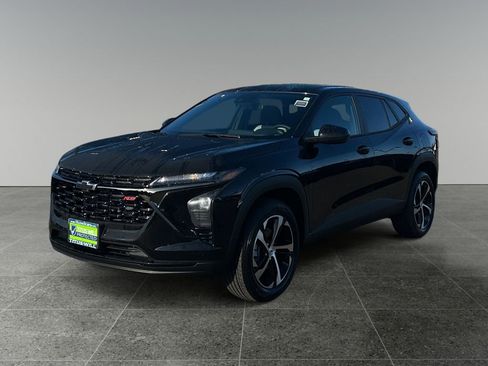 New 2026 Chevrolet Trax RS w/ Driver Confidence Package image 3