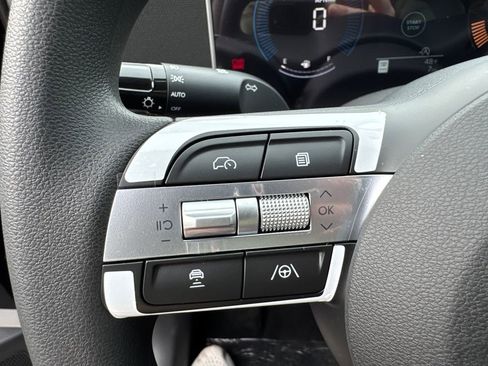 New 2026 Hyundai Tucson SE image 15