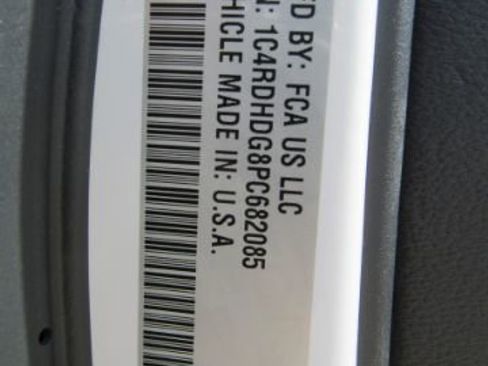 Used 2023 Dodge Durango GT image 57