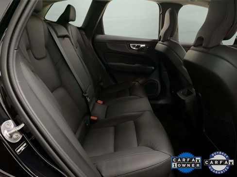 Used 2025 Volvo XC60 B5 Plus image 77