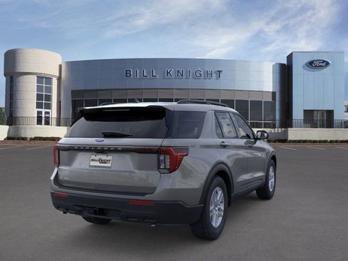 New 2026 Ford Explorer Active image 8