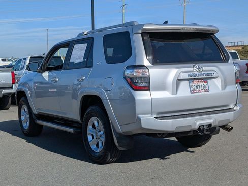 Used 2018 Toyota 4Runner SR5 image 13